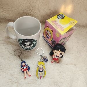 Ultimate Sailor Moon Collector's Bundle Mug Funko Mars Keychain Set Rare Anime